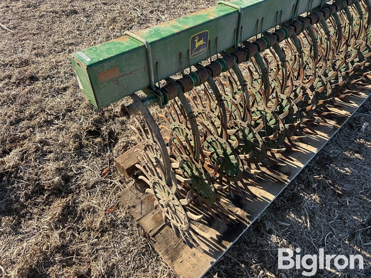 john-deere-400-image-9