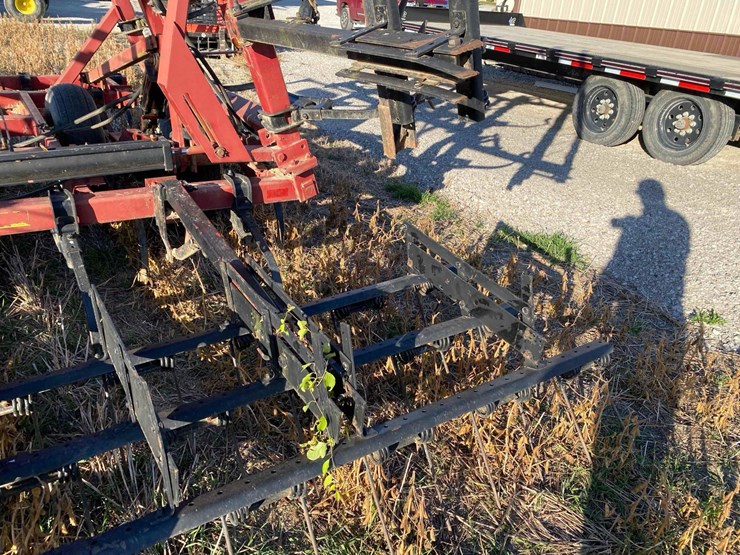 case-ih-4300-image-6