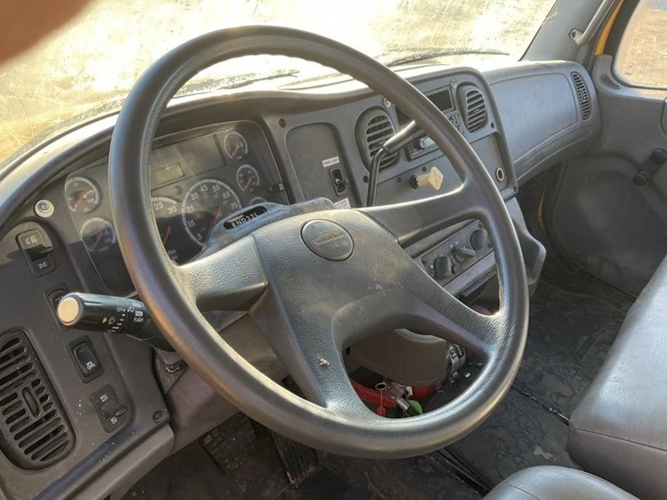 caterpillar-c7-image-16