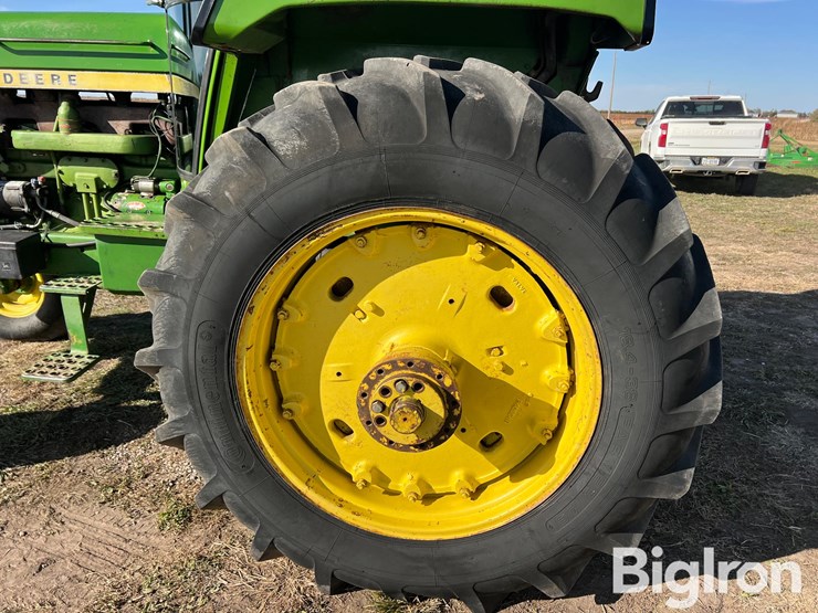 john-deere-4430-image-19