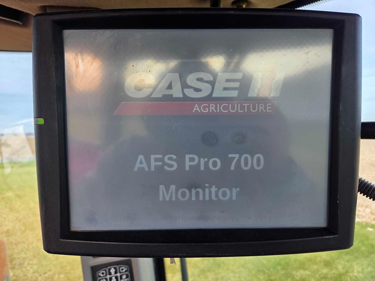 case-ih-620-image-70