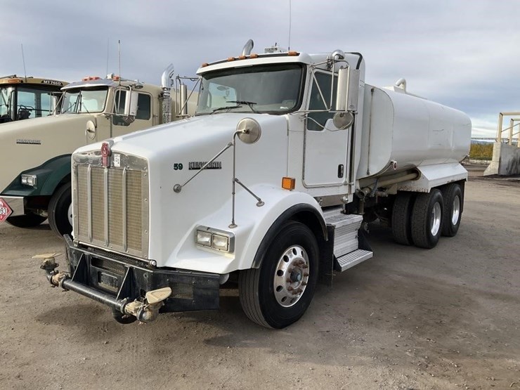 2012-kenworth-t800-image-3