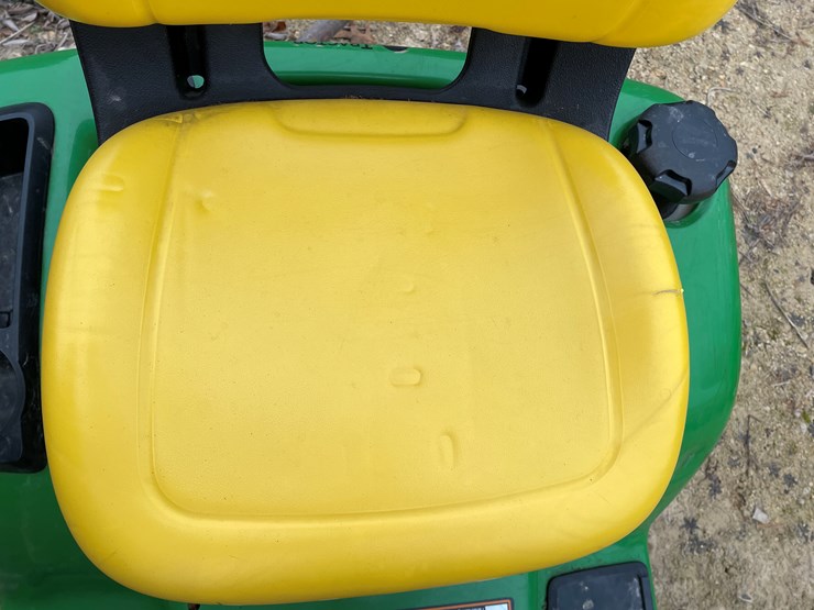 john-deere-x300-image-35