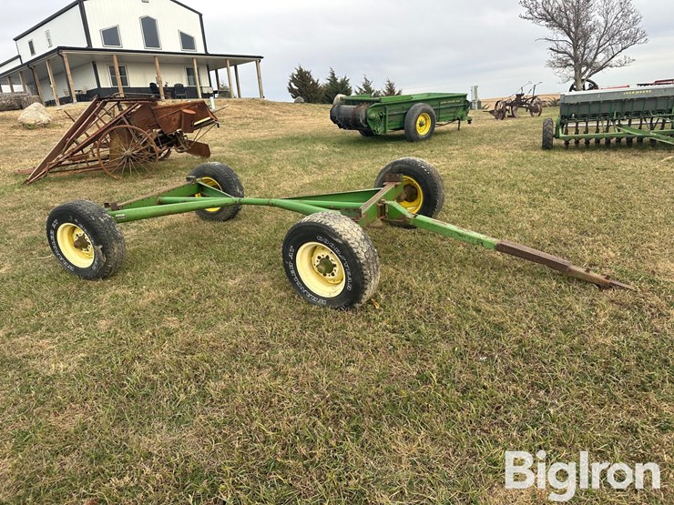 john-deere-1065-image-4