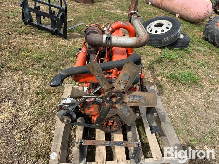 allis-chalmers-2900-image-2