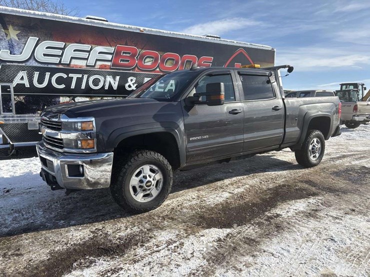 2015-chevrolet-2500-image-1