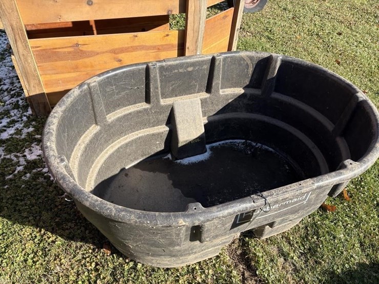 rubbermaid-water-tank-image-3