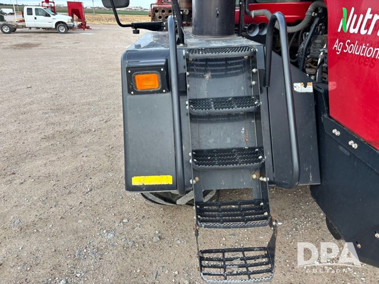case-ih-titan-4530-image-65