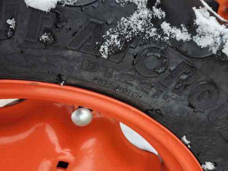 kubota-m7060-image-27