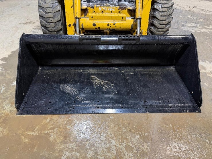 john-deere-260-image-9