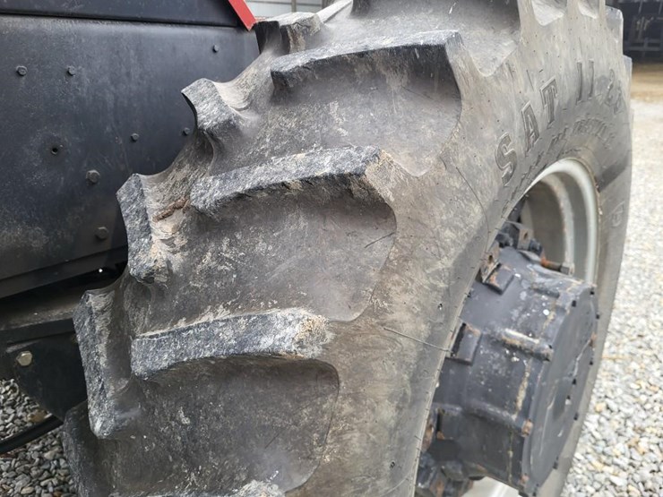 case-ih-4494-image-18