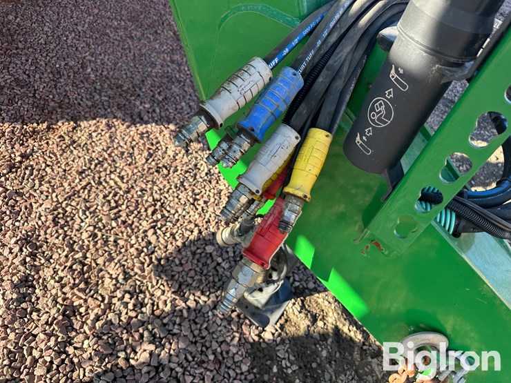 john-deere-2630-image-13