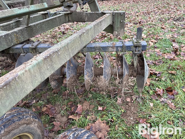 john-deere-230-image-15