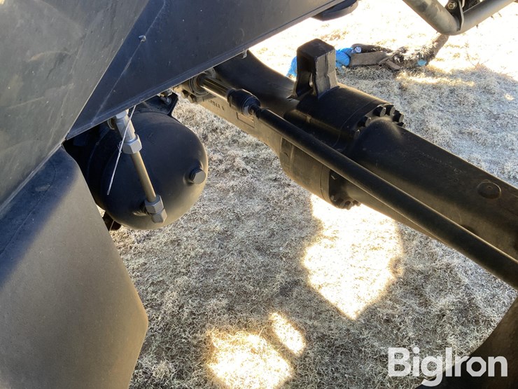 new-holland-fr850-image-10