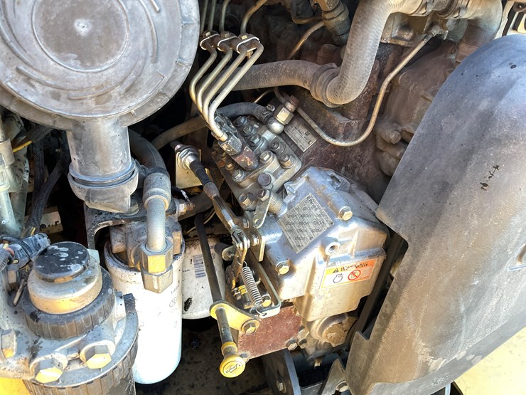 caterpillar-257b-image-19