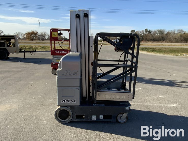 2018-jlg-20mvl-image-4