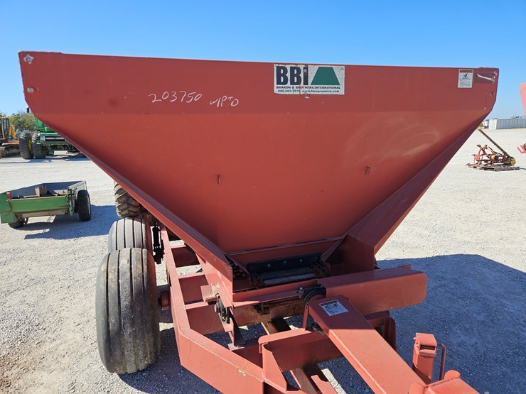 #203750-•-bbi-10-litter-spreader-image-3