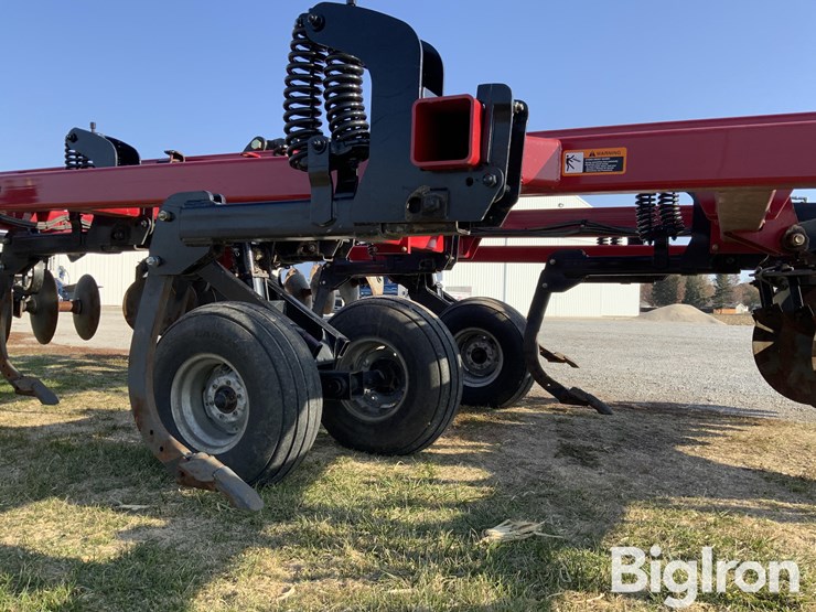 2009-case-ih-690-image-17