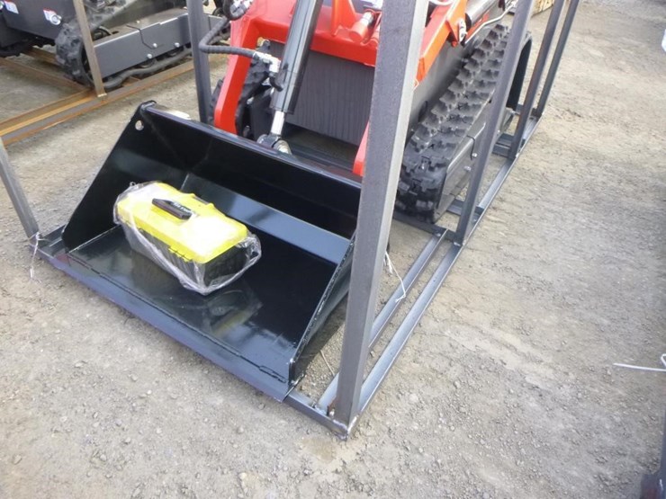 2025-agt-ysrt14-skid-steer-track-loader-image-7