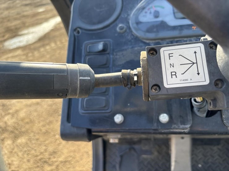 2018-genie-gth1056-image-30