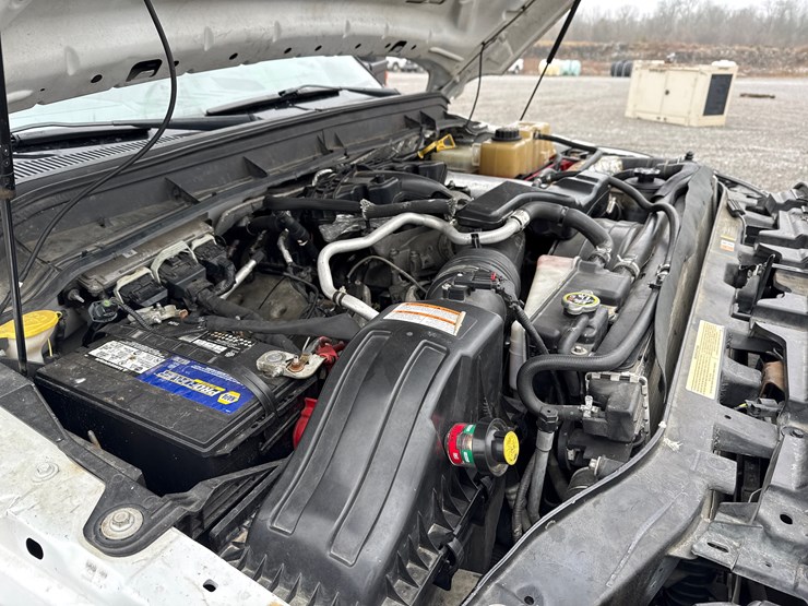 ford-f550-xl-image-17