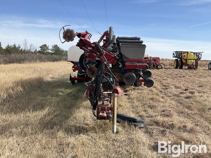 2016-case-ih-1200-image-2