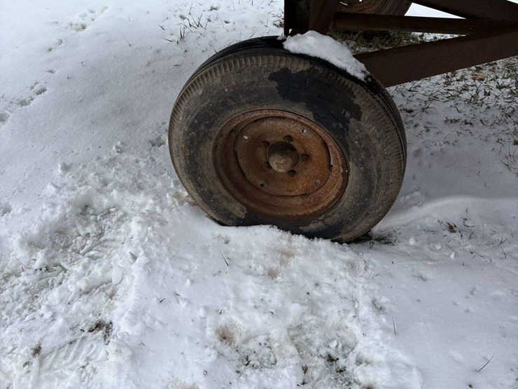 international-883-image-9