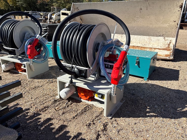 #3527-•-hose-reel-with-hose,-high-accuracy-meter-image-1