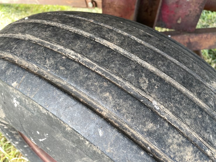 #200-•-forage-king-14"-chopper-box-(boyceville,-wi)-image-20