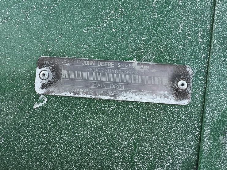 john-deere-750-image-6