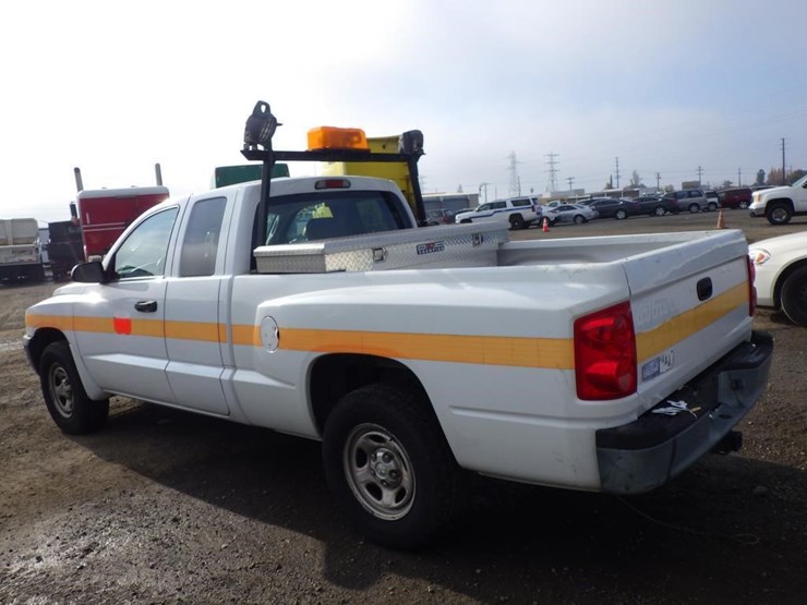 2007-dodge-dakota-image-4