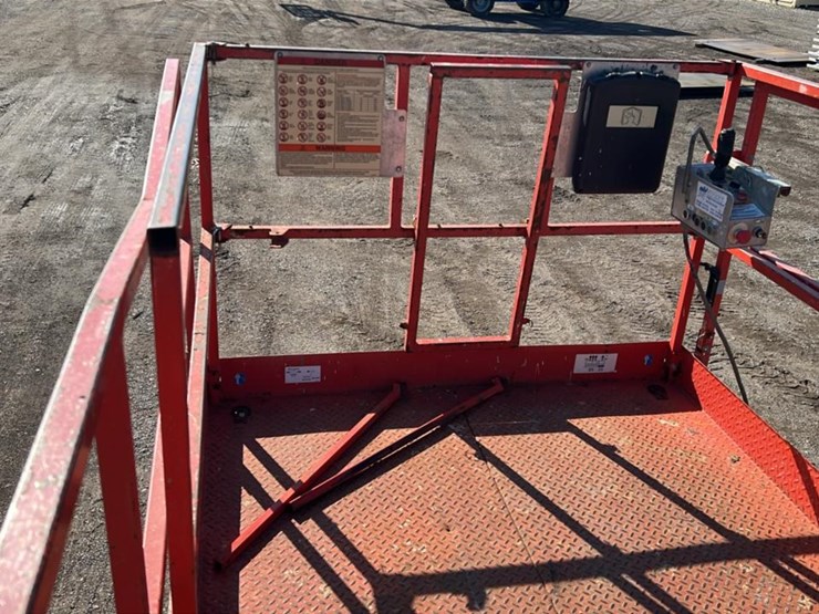 skyjack-sj7135rt-image-39