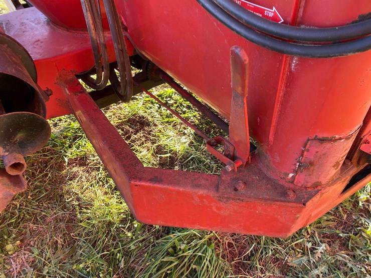 case-ih-1350-image-16