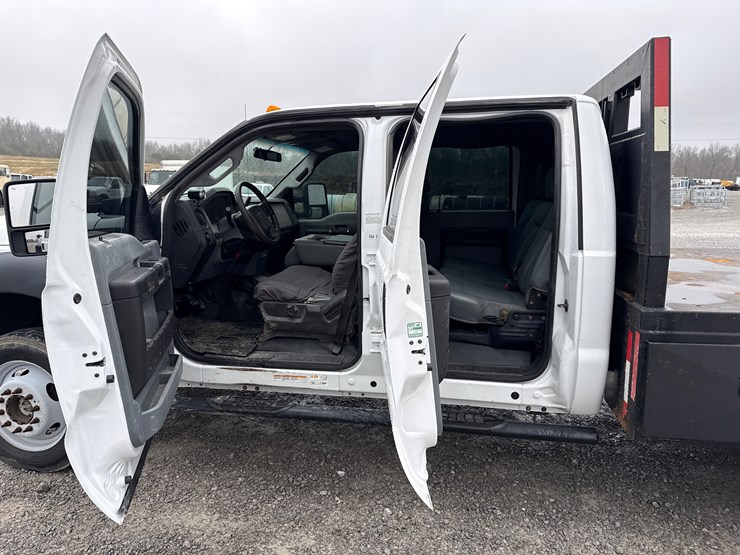 ford-f450-xl-image-17