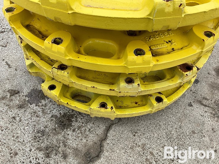 john-deere-34-image-11