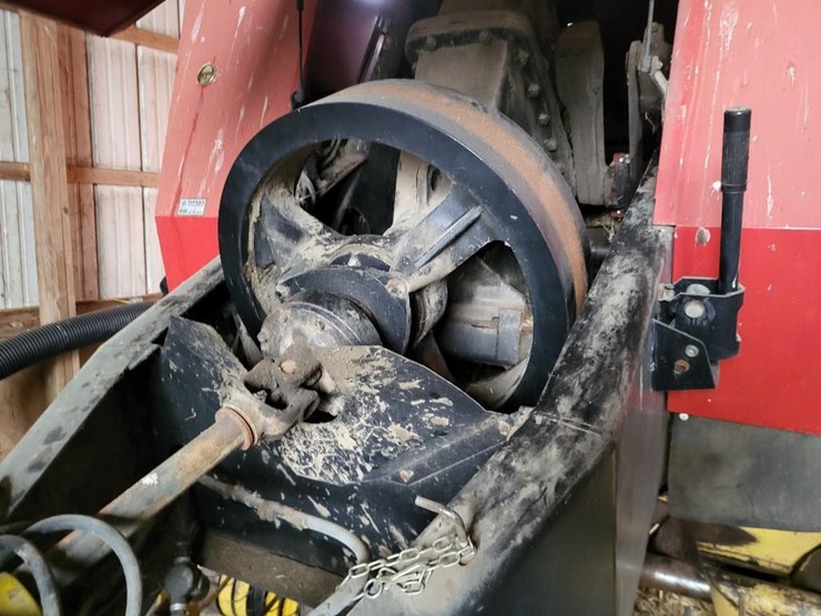 1997-new-holland-590-image-32