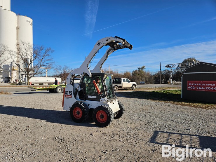 2011-bobcat-s175-image-10