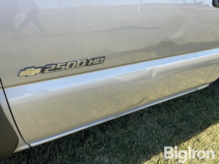 2007-chevrolet-silverado-2500-image-9