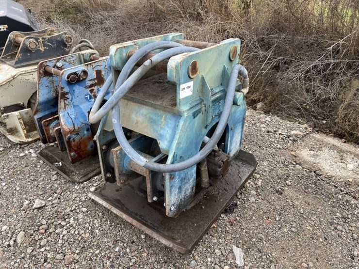 29"-plate-compactor-image-1