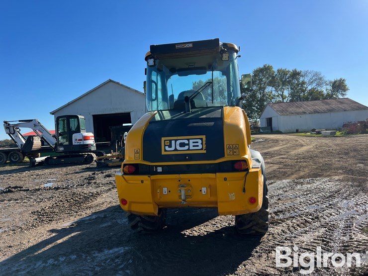 jcb-409-image-6
