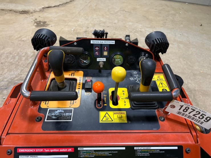 ditch-witch-sk800-image-16