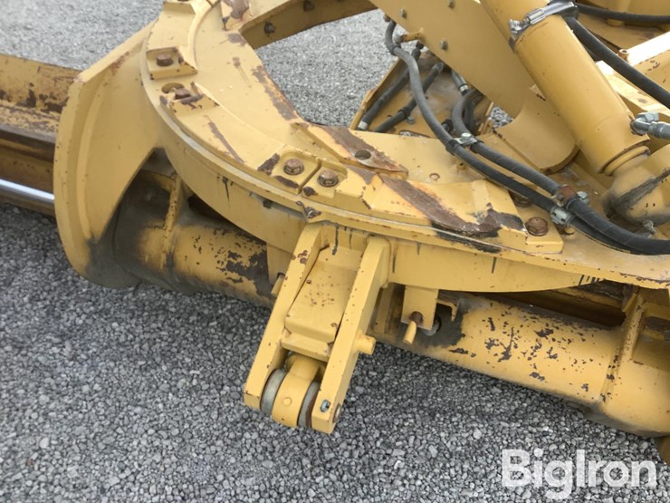 2012-caterpillar-140m2-vhp-plus-image-15