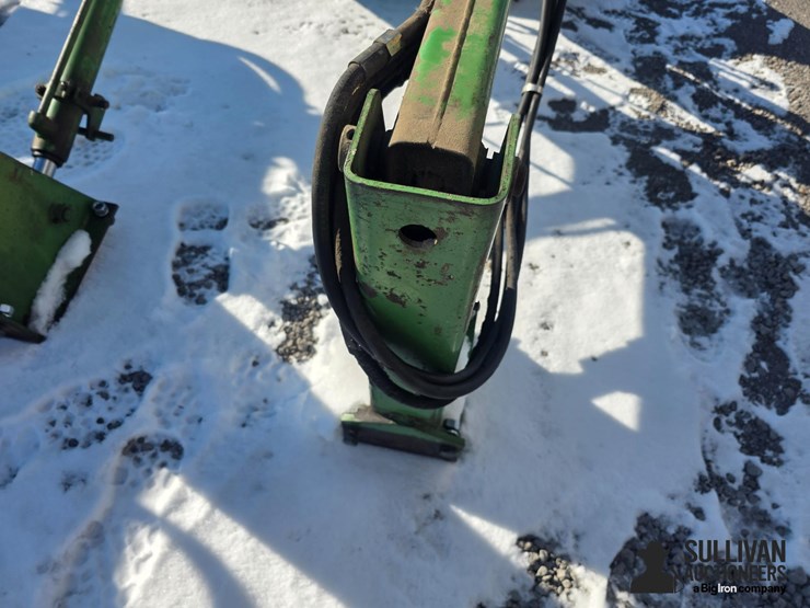 john-deere-72-image-16