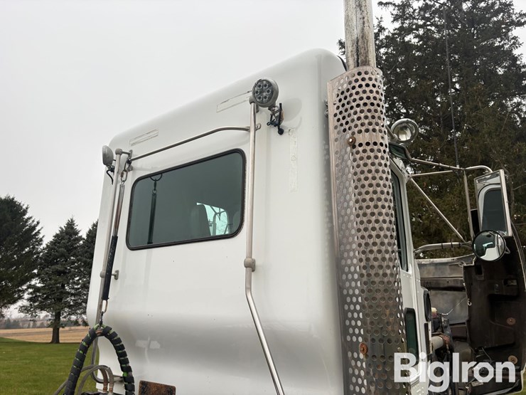 kenworth-t800-image-10