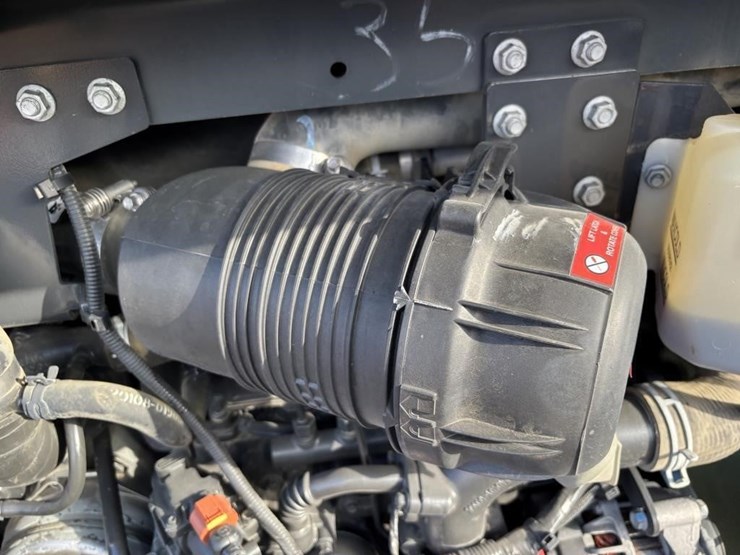 2021-bobcat-e35-image-50