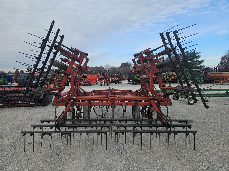 case-ih-4800-image-8