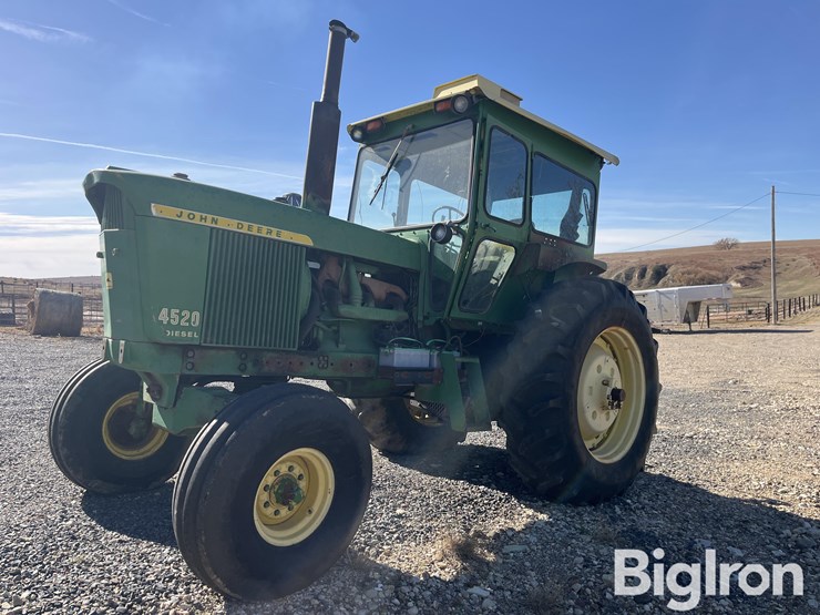 john-deere-4520-image-3