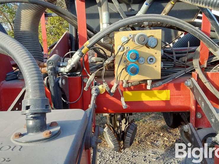 case-ih-1250-image-14