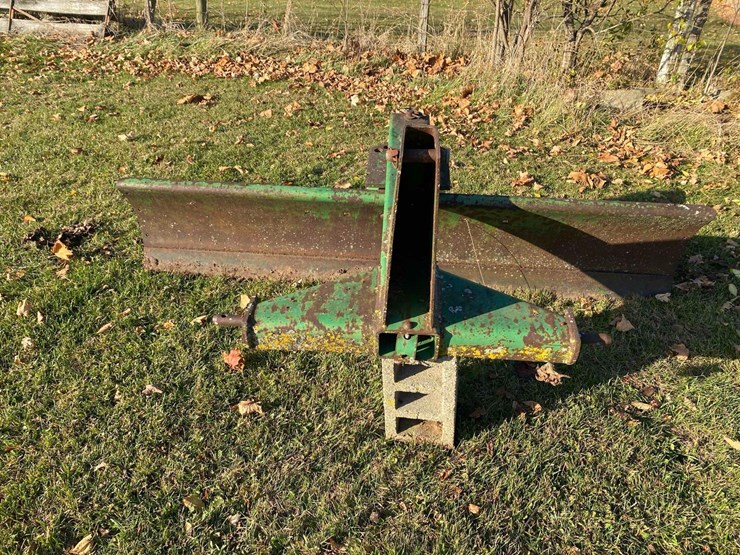 john-deere-65-image-2