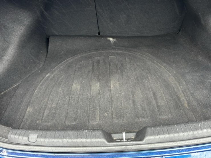 #2051-•-2017-kia-forte*-image-24